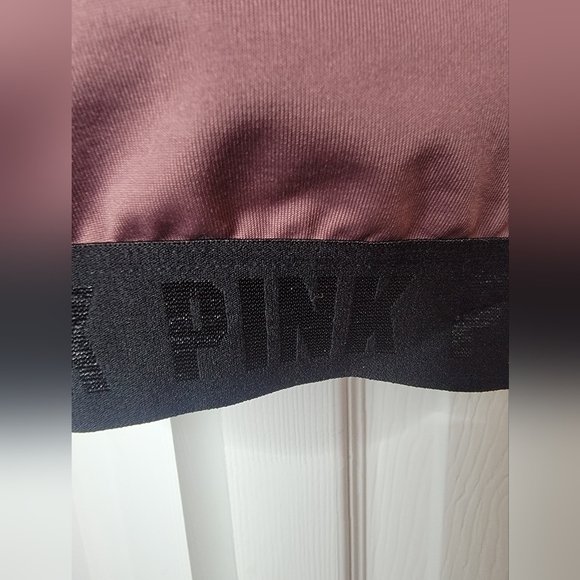 PINK By Victoria Secret Pink Sports Bra with Black Trim. Size MEDIUM - Picture 2 of 6